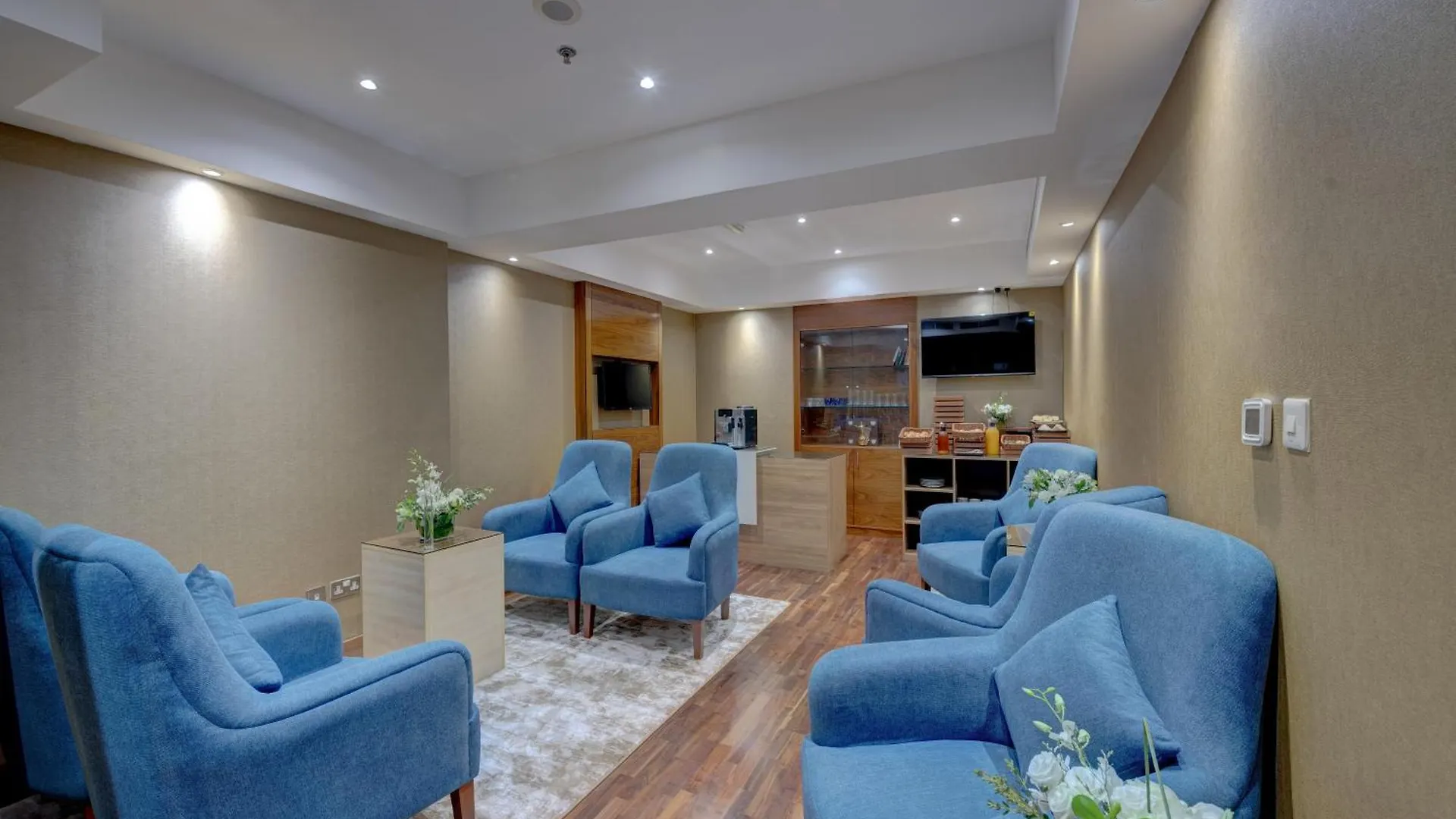 Hawthorn Extended Stay By Wyndham Abu Dhabi City Center