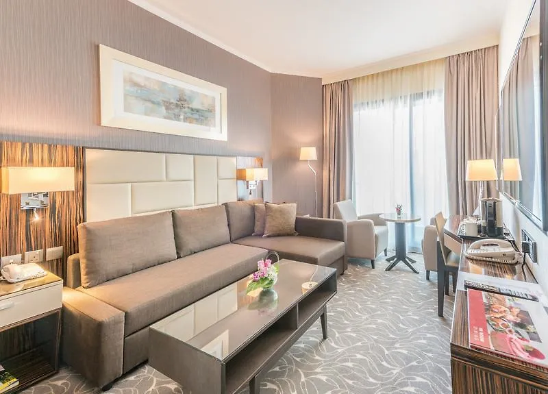 Hawthorn Extended Stay By Wyndham Abu Dhabi City Center 4*,