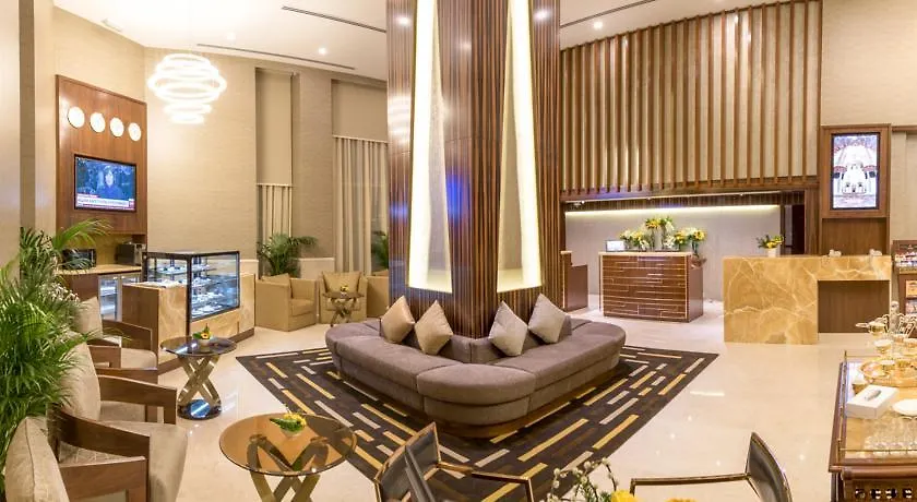Hawthorn Extended Stay By Wyndham Abu Dhabi City Center 4*,