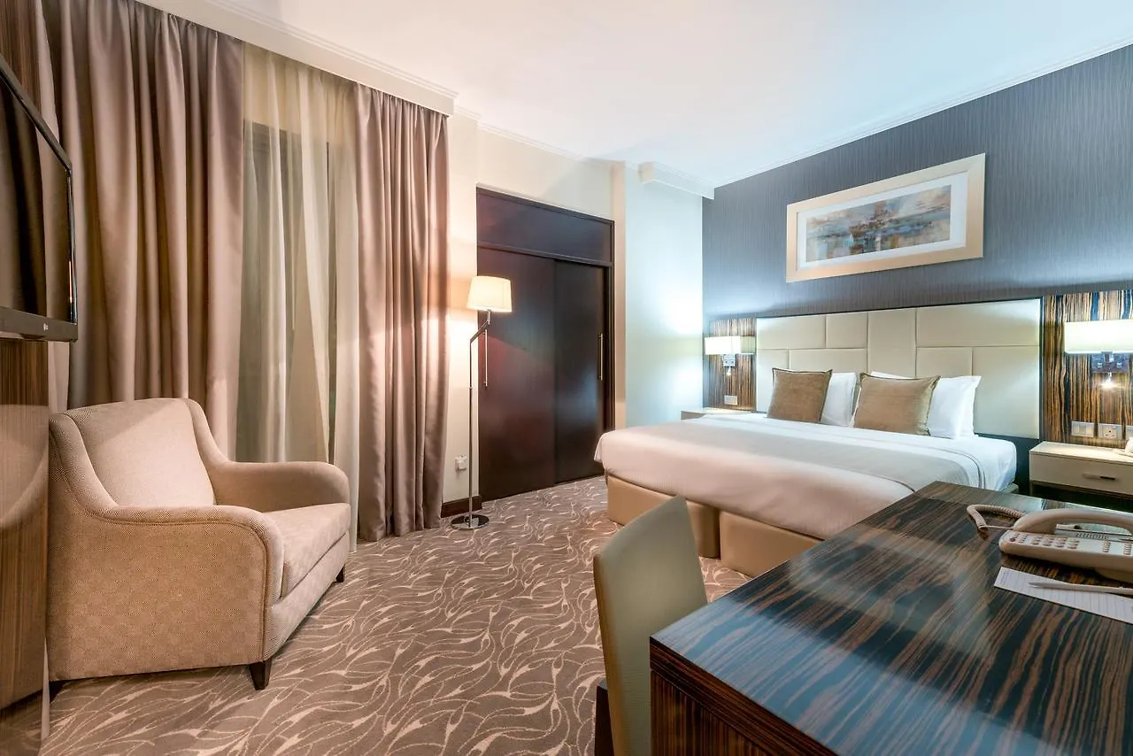 Hawthorn Extended Stay By Wyndham Abu Dhabi City Center 4*,  Emirados Árabes Unidos