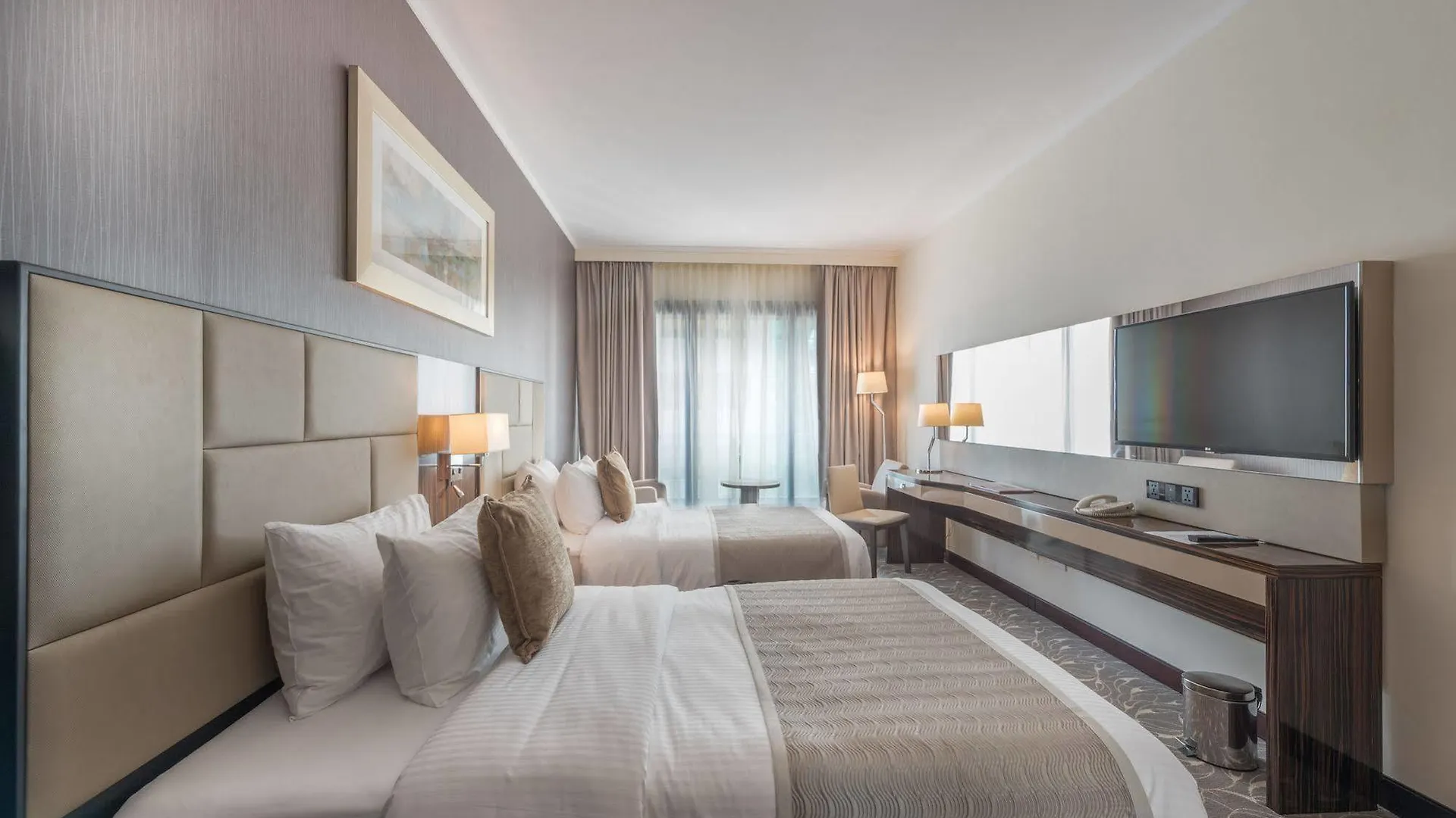 Hawthorn Extended Stay By Wyndham Abu Dhabi City Center Hotel