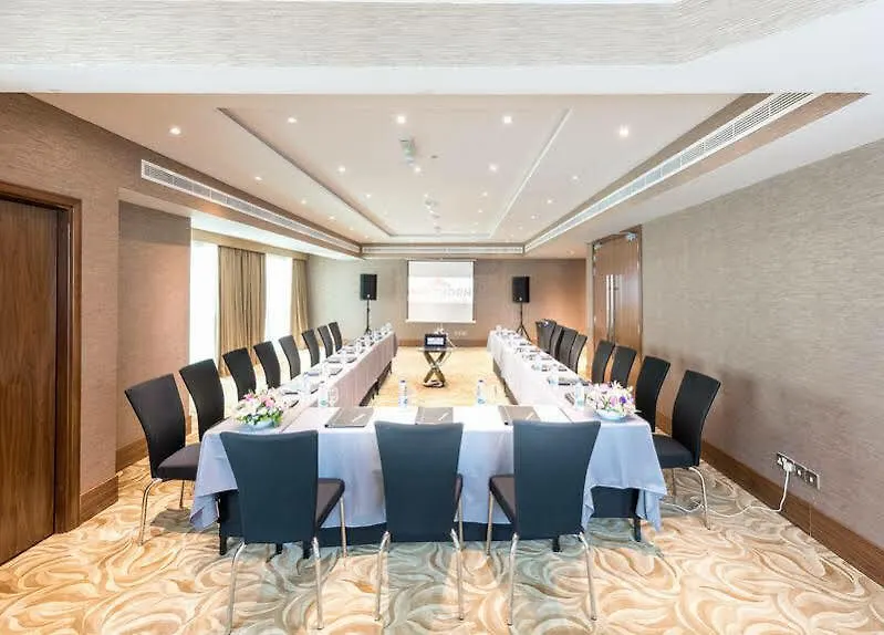 Hawthorn Extended Stay By Wyndham Abu Dhabi City Center Hotel